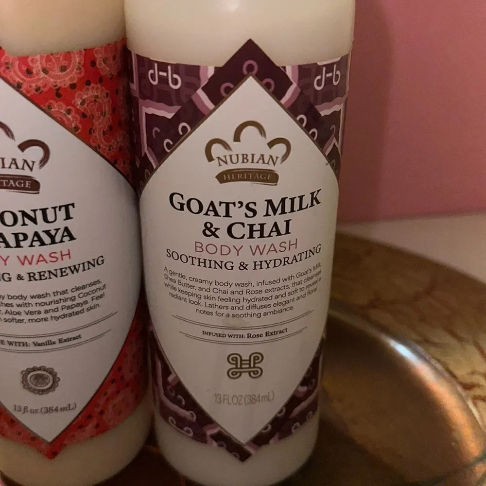 Nubian Heritage 1 goat’s milk & 1 chai body wash & coconut & papaya wash